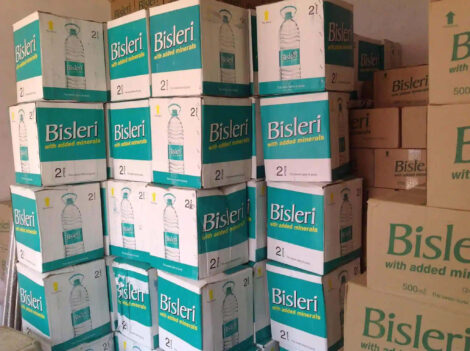 Bisleri 2 Litre Water [pack of 9 Bottles ] - Image 2